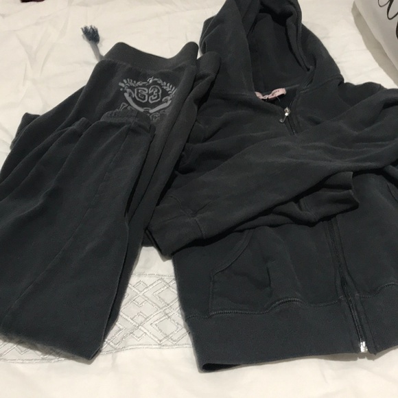 Juicy couture sweat pants and zip hoodie - Picture 1 of 5